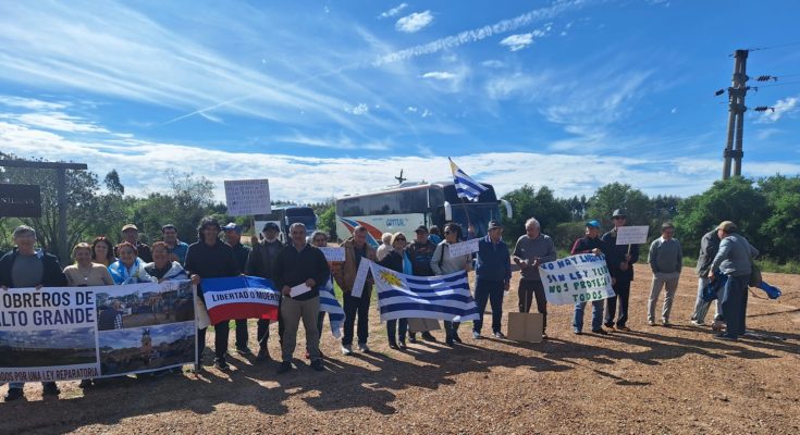 Ex obreros de Salto Grande señalan que Albisu les mintió “que la plata estaba”