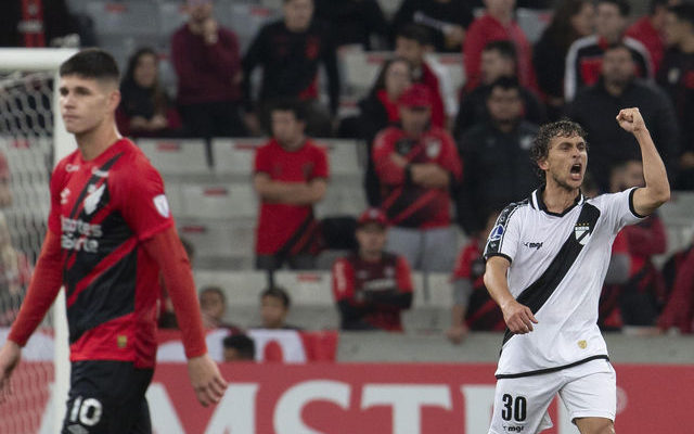 Sudamericana: Danubio ganó 2-1 en su visita a Athletico Paranaense y sigue con chances Sudamericana: Danubio ganó 2-1 en su visita a Athletico Paranaense y sigue con chances