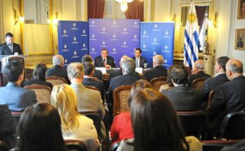 Aeropuerto de Carrasco incorporará tecnología que permitirá aterrizajes aunque haya niebla