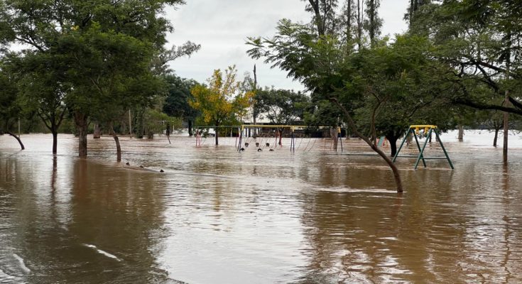 En Salto, el número de personas desplazadas por la creciente del río Uruguay aumentó a 883