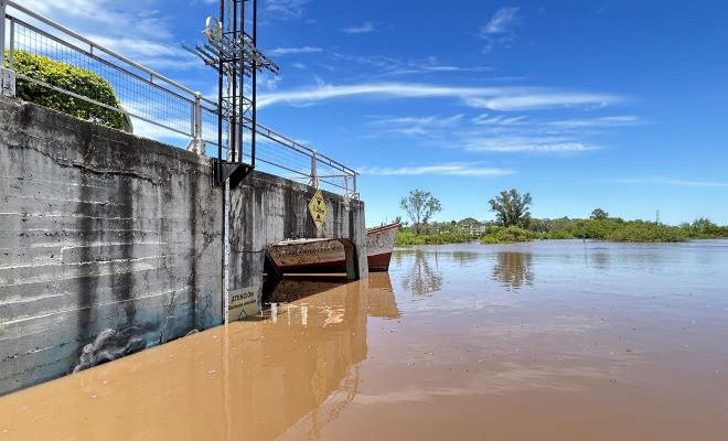 CECOED alerta por crecida del río Uruguay y anuncio de precipitaciones copiosas