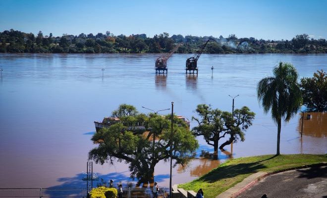 En Salto aumentó a 839 el número de personas desplazadas por la creciente del río Uruguay