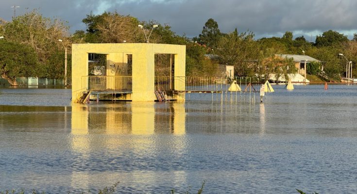 En Salto, el número de personas desplazadas por la creciente del río Uruguay ha aumentado a 800