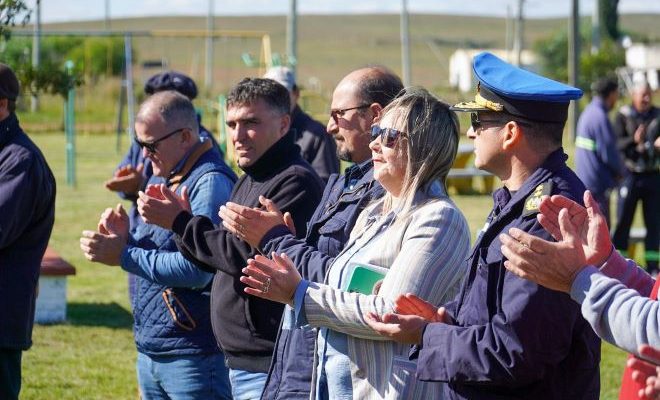 Pueblo Quintana en el Municipio de Mataojo recibió la donación de una ambulancia