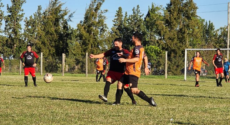 Programa de partidos de la Liga de Fútbol Senior para este sábado