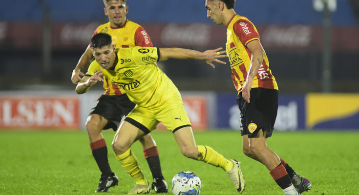 Intermedio: Peñarol le ganó 2-0 a Progreso en el Centenario, primera victoria del torneo