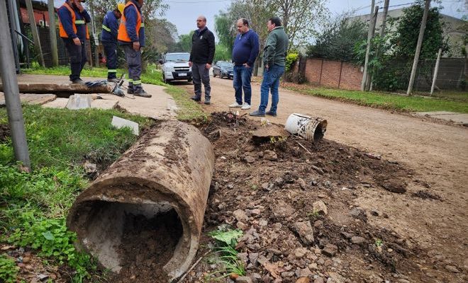 Intendente de Salto subraya mejoras en las calles Juan Etcheverry y Punta del Este en Saladero