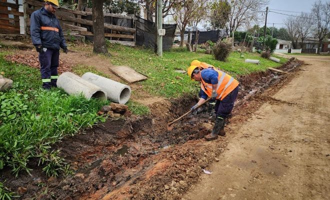 Andrés Lima: “Obras en barrio Horacio Quiroga avanzan a buen ritmo”