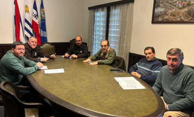 Gobierno departamental y Asociación Agropecuaria de Salto unen fuerzas para mejorar caminería rural