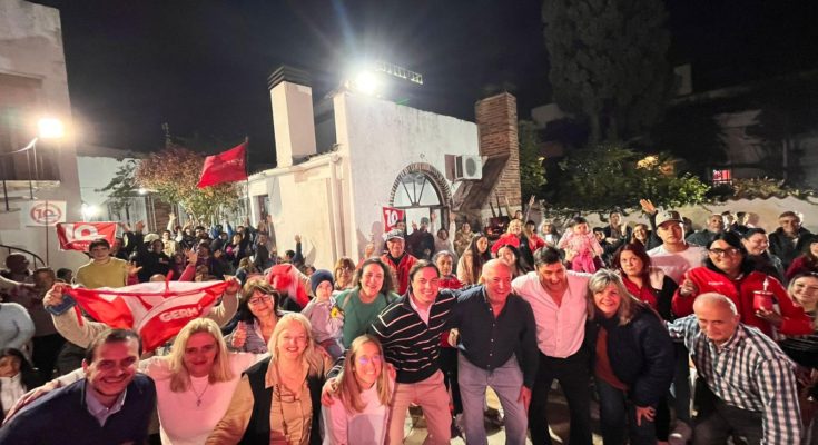 Lista 10 de Vamos Salto en asamblea con Matías Rocha y Germán Coutinho