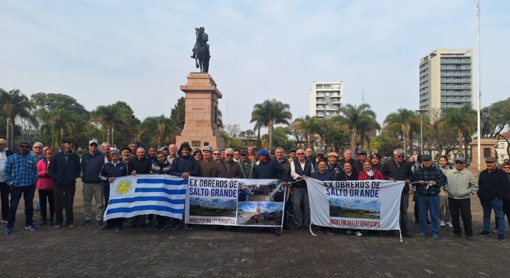 El jueves 5 se realiza una nueva asamblea pública de los exobreros de Salto Grande en Plaza Artigas