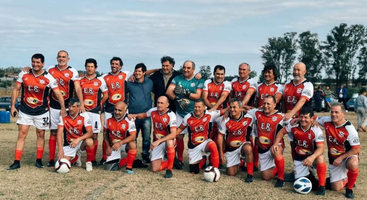 Comenzó el Campeonato de la Asociación de Fútbol Máster de Saltol