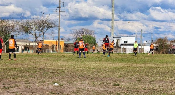 Se juega esta tarde una nueva fecha de la Liga de Fútbol Senior en sus cuatro divisionales