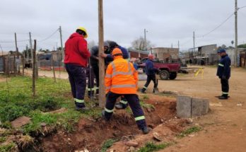 Lima y Furtado destacan la colocación de nueva cartelería en calles de barrio Horacio Quiroga