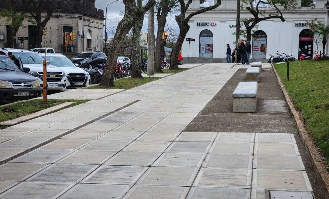 Intendente Lima destaca avances en la remodelación de la Plaza Treinta y Tres Orientales