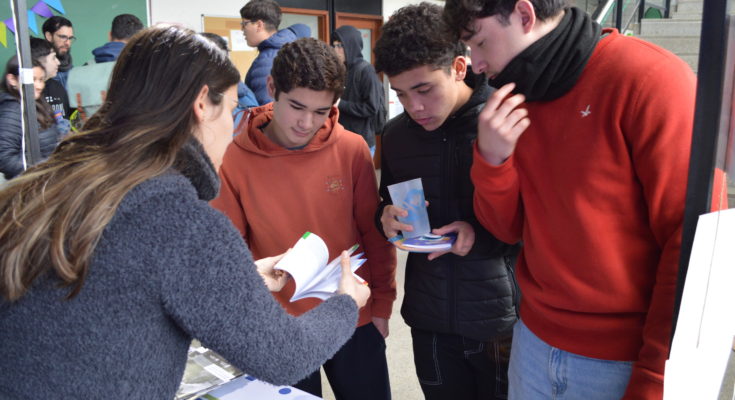 Alta concurrencia estudiantil a las jornadas Universidad de Puertas Abiertas en Udelar Salto