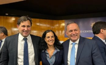 Álvaro Delgado anunció a Diego Labat como su ministro de Economía en caso de ganar las elecciones