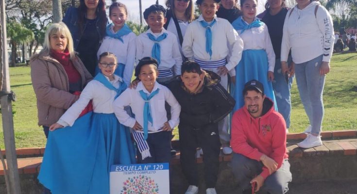 La Escuela N° 120 participó del Encuentro “Danzarte” en Plaza Flores