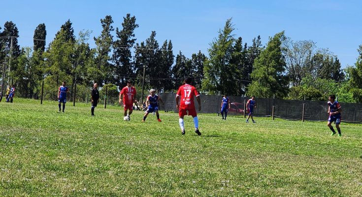 Resultados y posiciones de la Liga de Fútbol Súper Senior