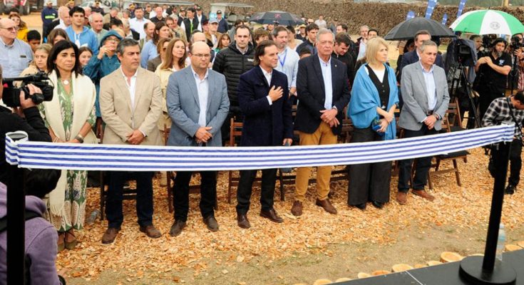 Lacalle Pou visitó la primera Feria Forestal, del Agro y el Ambiente del país