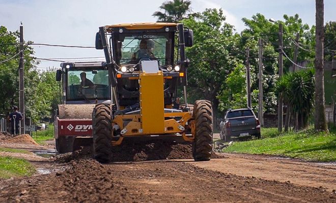 Intendencia de Salto avanza en el mejoramiento vial del barrio Ceibal, informó Andrés Lima