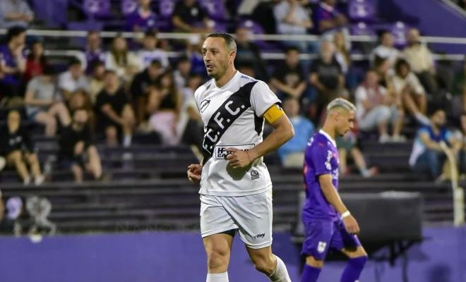 Copa AUF Uruguay: Defensor Sporting goleó 6-0 a Ferro Carril de Salto y volvió a semis