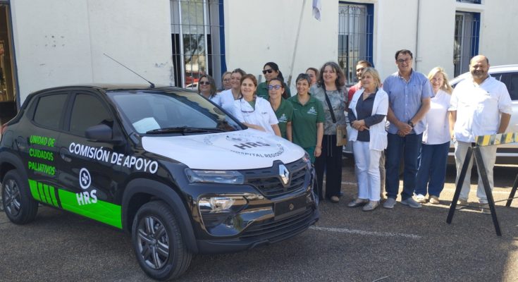 Entregaron un automóvil 0 km al servicio de Cuidados Paliativos Pediátricos y Adultos del Hospital Salto