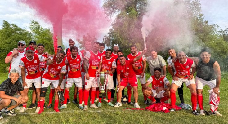 Fútbol Senior: Ceibal B, Unión Don Atlio, Remeros B y La Cafetera jugarán la Liguilla de la Divisional A