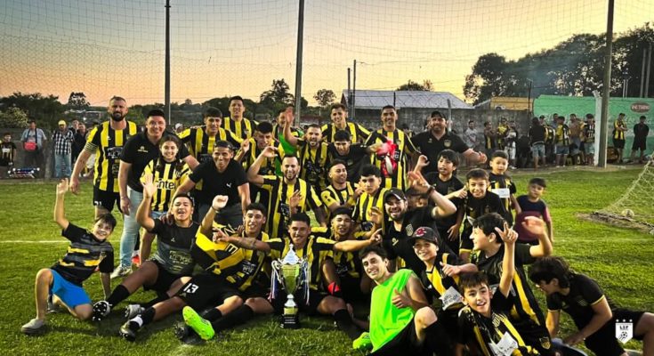 Peñarol consiguió el segundo ascenso a la Divisional Primera B