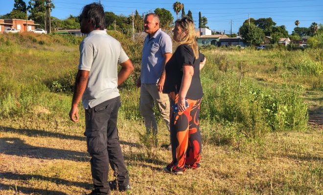 Directores de Vivienda y Obras coordinan trabajos en el predio destinado a la Cooperativa Zona Este