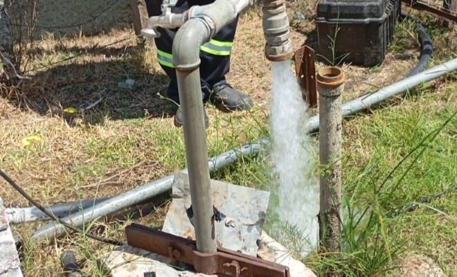 Restablecen suministro de agua en Campo de Todos y regresa la ambulancia al pueblo