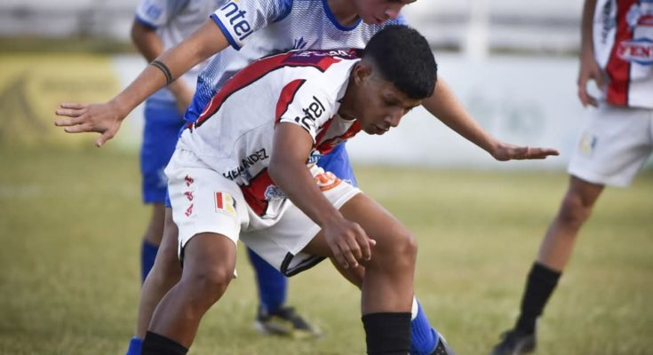 Copa Nacional de Selecciones: En Sub-18 Artigas venció a Salto 1 a 0