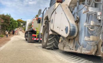 Se realizan trabajos de cementado en calle Rivera, informó el intendente Lima