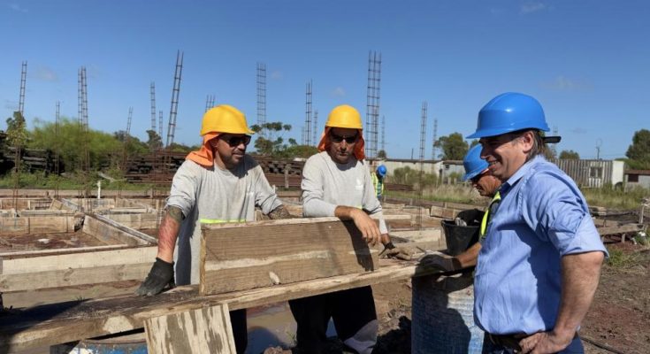 Mevir avanza en construcción de 64 viviendas en San Bautista y Castellanos