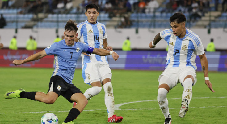 Sudamericano sub-20: Uruguay pagó carísimo errores propios y cayó 4-3 con Argentina