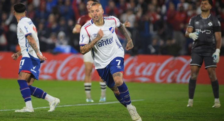Apertura: Nacional le ganó a Wanderers 3-1 como local