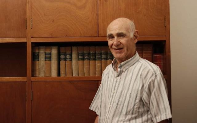 Carlos Texeira Varesi (Abogado jubilado): “En Uruguay sobra plata”