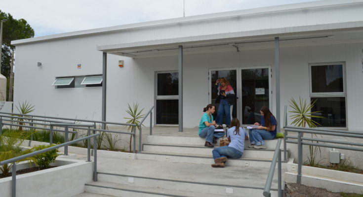 Inauguración del Policlínico Veterinario en la sede Salto de la Udelar, ubicado en el Parque Harriague, el 5 de mayo