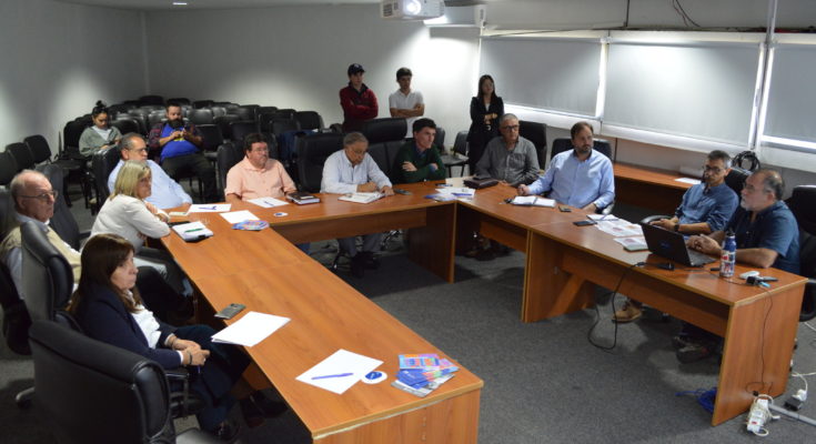 Candidatos a intendente por Salto mantuvieron fructífera reunión con la Dirección de la sede Salto Udelar