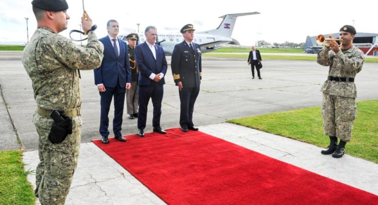 Concluyó primera misión oficial del presidente Yamandú Orsi