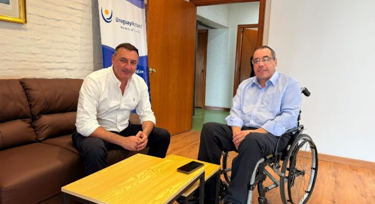 Carlos Albisu mantiene reunión con Ministro de Turismo
