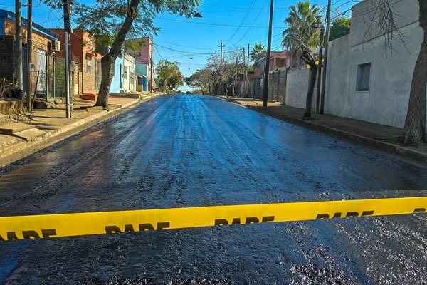 Continúan las mejoras viales en Salto: intervenciones en barrio Artigas y zona céntrica