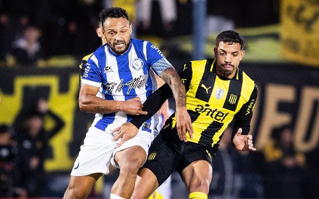 Intermedio: Peñarol empató 1-1 en su visita a Cerro Largo y quedó a seis en la Anual Intermedio: Peñarol empató 1-1 en su visita a Cerro Largo y quedó a seis en la Anual