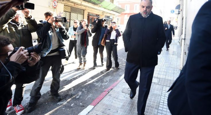 Carrera fue imputado por fraude, falsificación ideológica y uso indebido de información