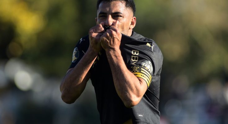 Intermedio: Peñarol venció a River Plate 3-1 a domicilio y lidera su grupo en solitario