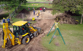 Comenzó la remodelación de la Plaza del Ayuí con juegos modernos, nueva luminaria y parquizado