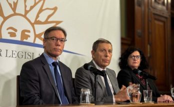 Gobierno entregó al Parlamento proyecto de Rendición de Cuentas