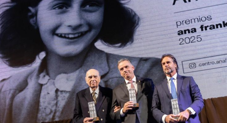 Uruguay recibió Premio Ana Frank por su compromiso con la democracia y la convivencia pacífica