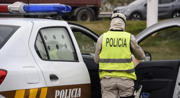 Autos ingresados ilegalmente desde Brasil encabezan operativos de contrabando realizados por Policía Caminera