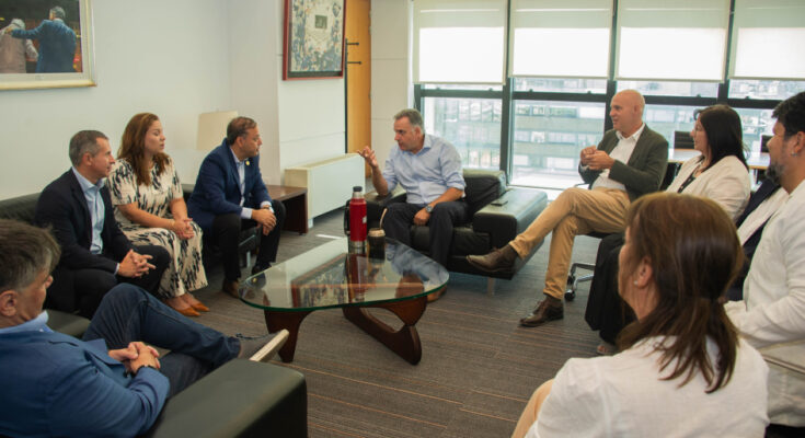 Presidente Orsi recibió a delegación de la red de Mercociudades